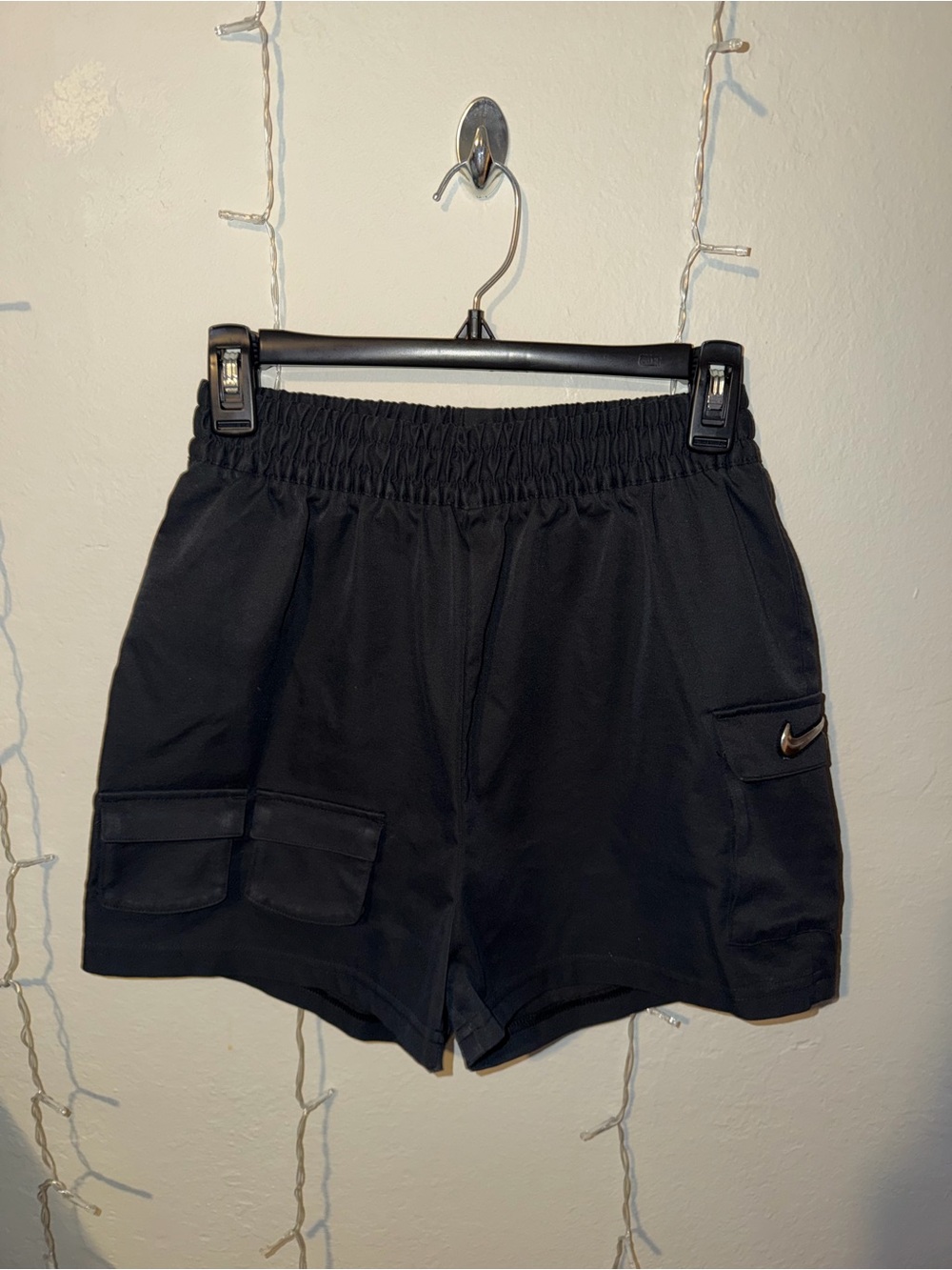 Nike Black Women's Cargo Shorts - Elastic Waist